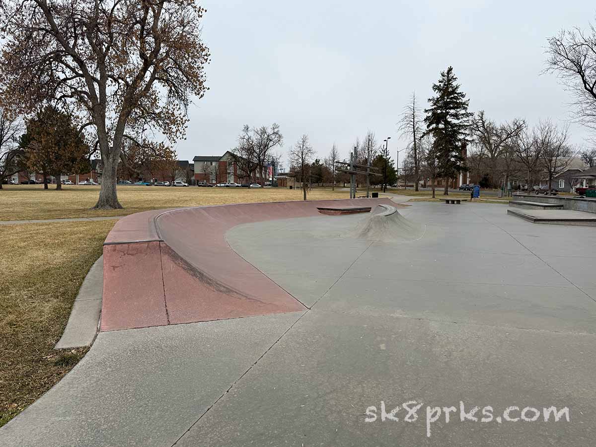 Dayton Skatepark quarter pipe hip