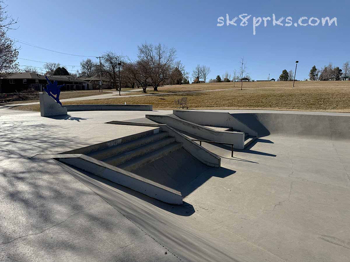 Edgewater Skatepark stairs, banks and hubbas