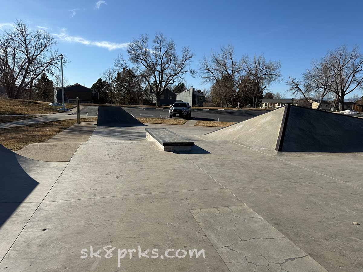 Kings Mill Skatepark ledge and banks