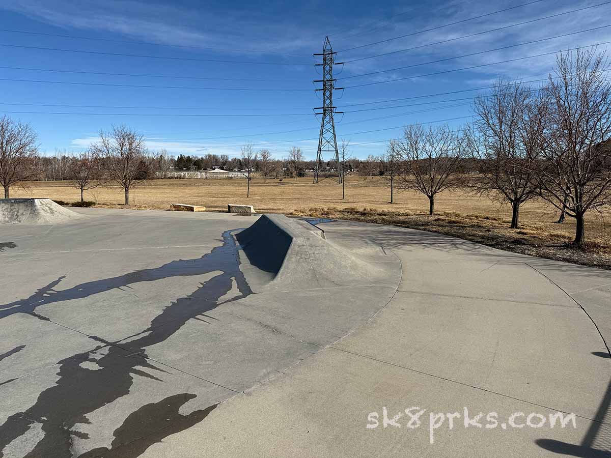 Skyline Park Skatepark bank