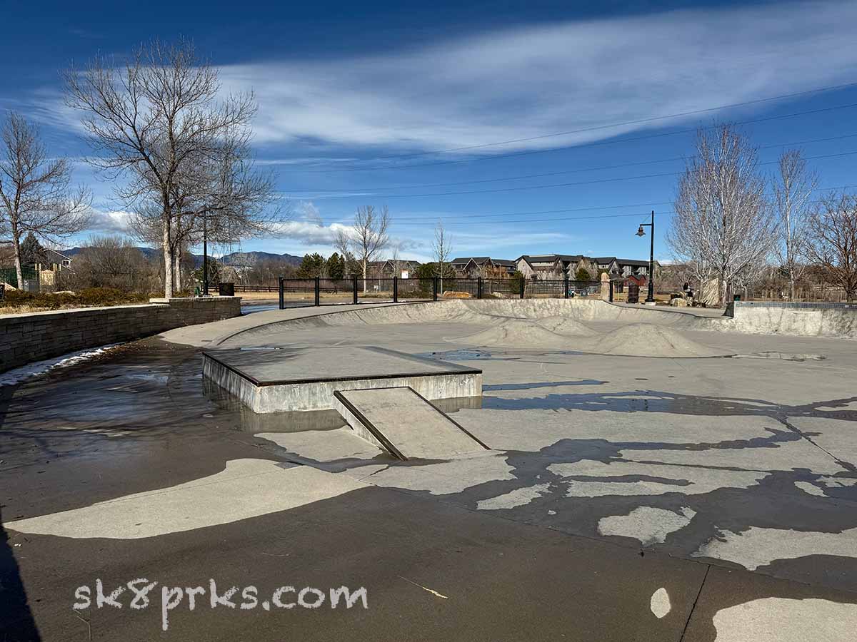 Skyline Park Skatepark bump to box